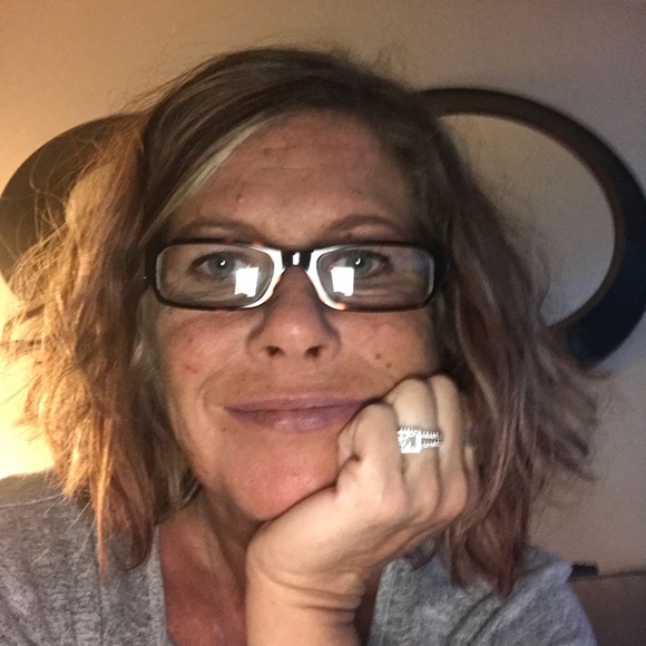 Meet your Posher, Dine - Picture 1 of 1